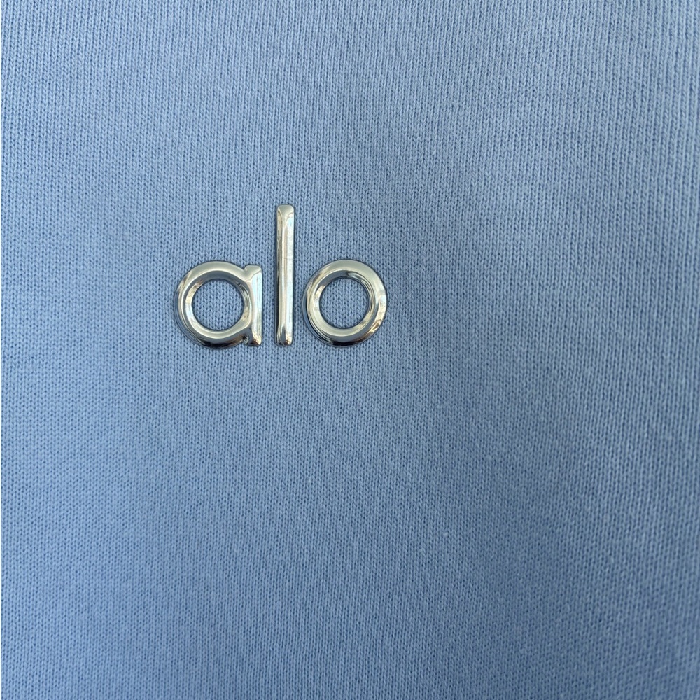 ALO Yoga Accolade Relaxed Hoodie in Seashell Blue - Picture 6 of 7
